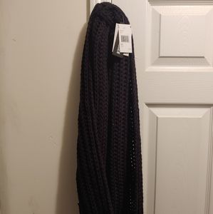 Steve Madden Mother Black Neck Lightweight Scarf